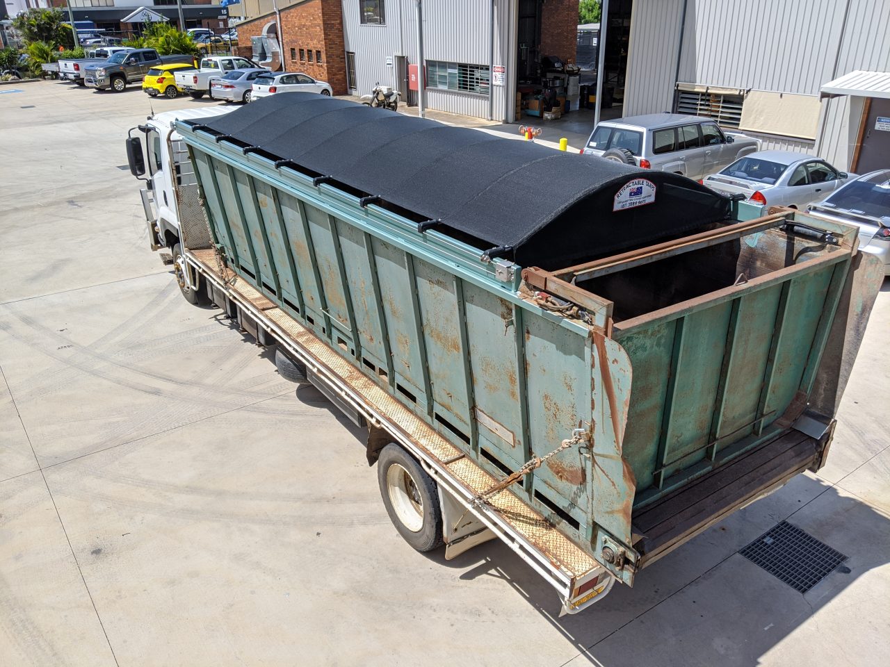 PRODUCTS Retractable Tarps