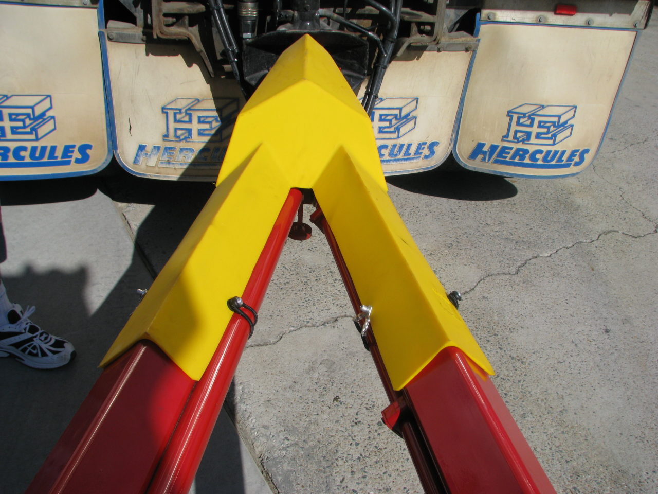 PRODUCTS Retractable Tarps